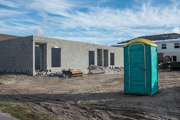 Portable Toilet Options We Offer in Brooklyn, OH